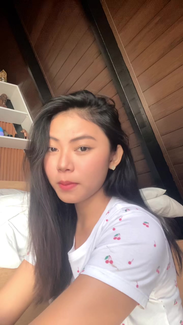 @Ella Dakz