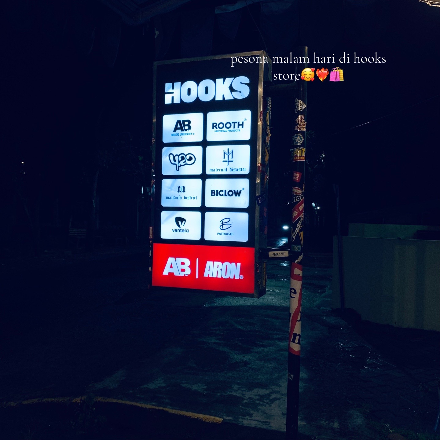 @hooks.store