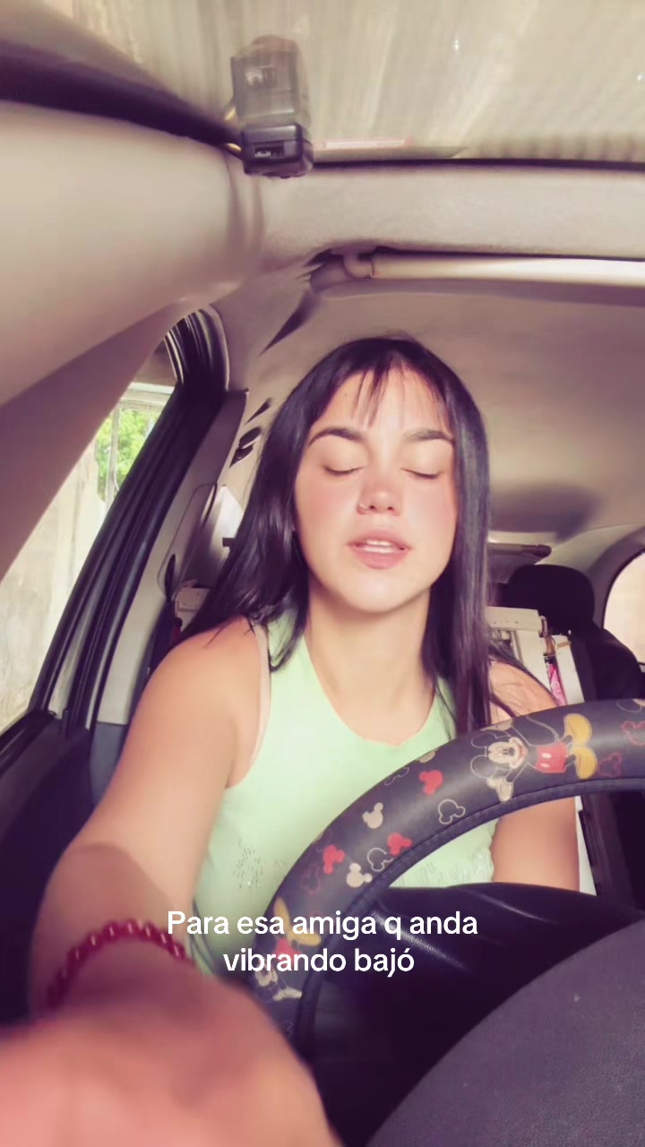 @jadeojeda95