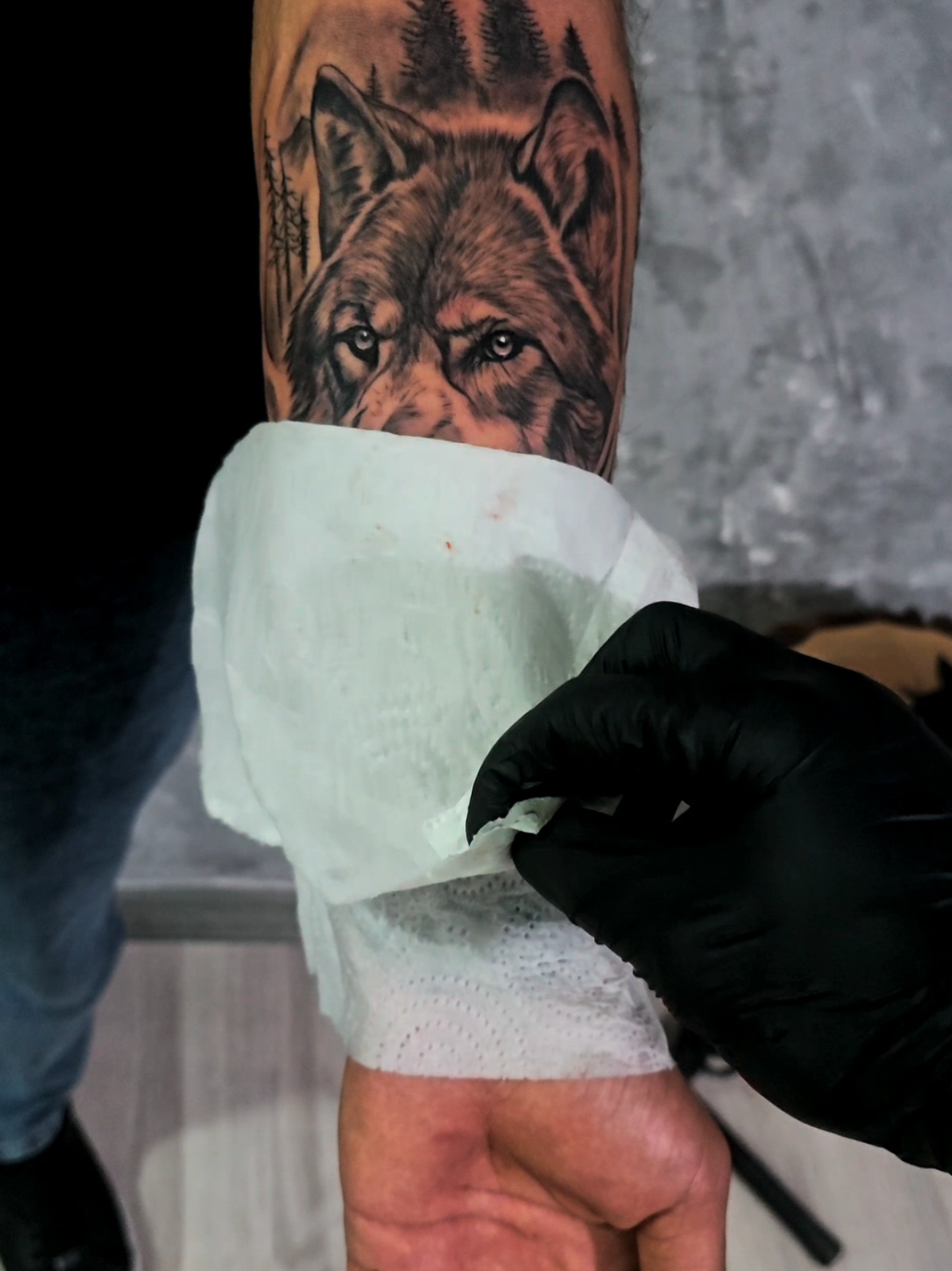 @Blacktattoo_studio