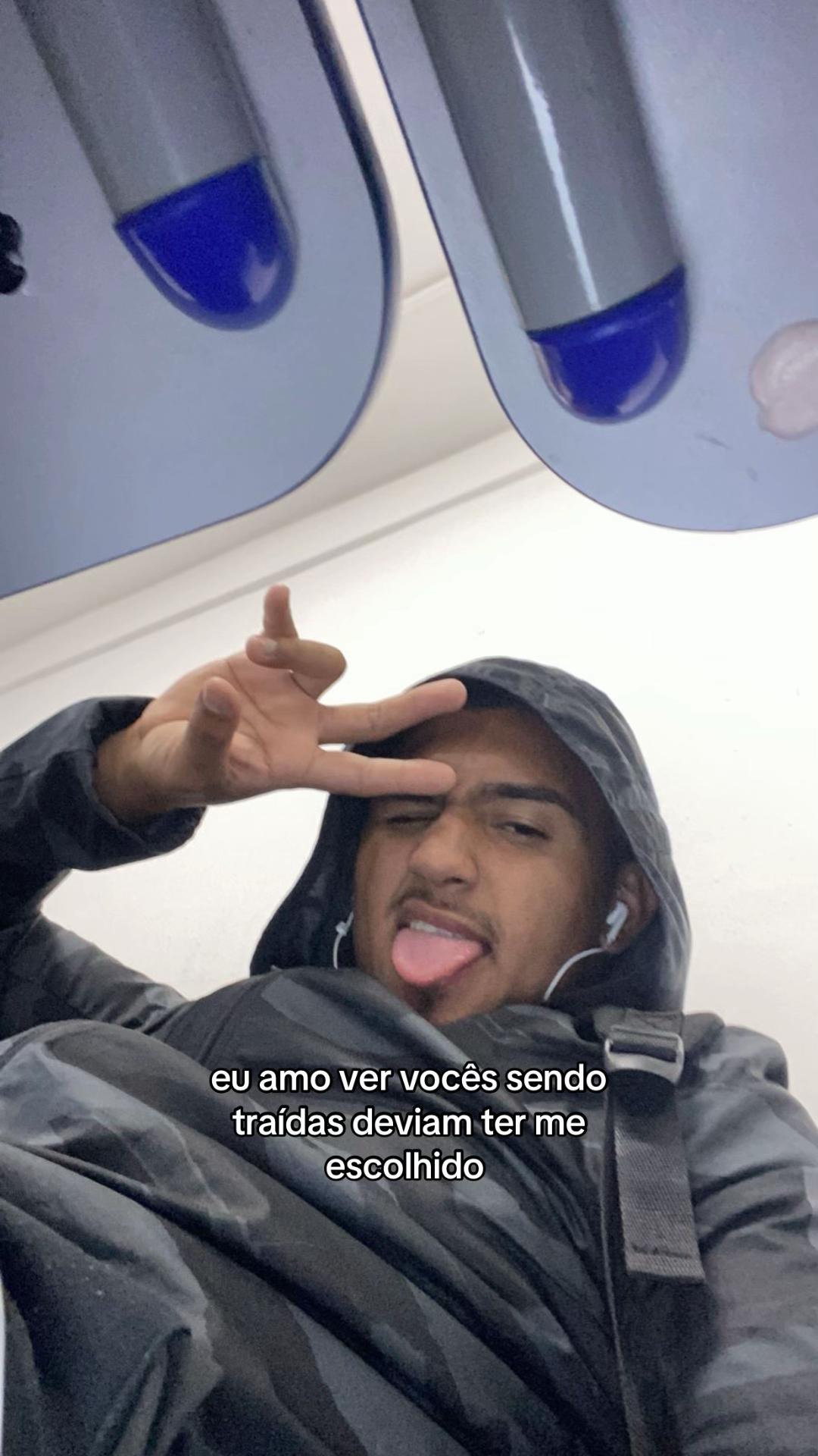 @p.just00
