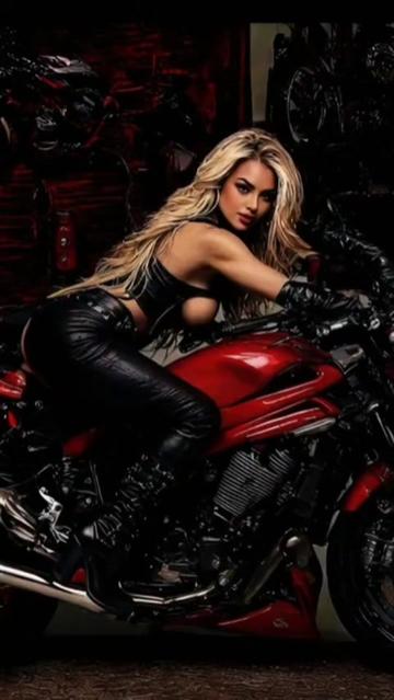 @💋Empress Bella 💋