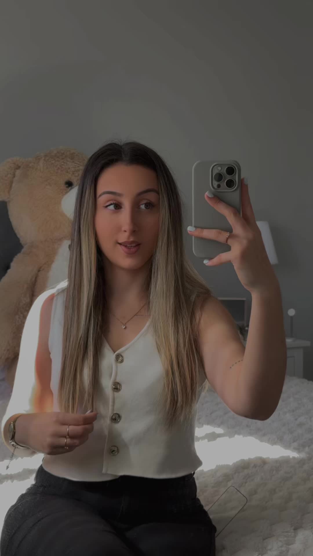 @anaaalves._
