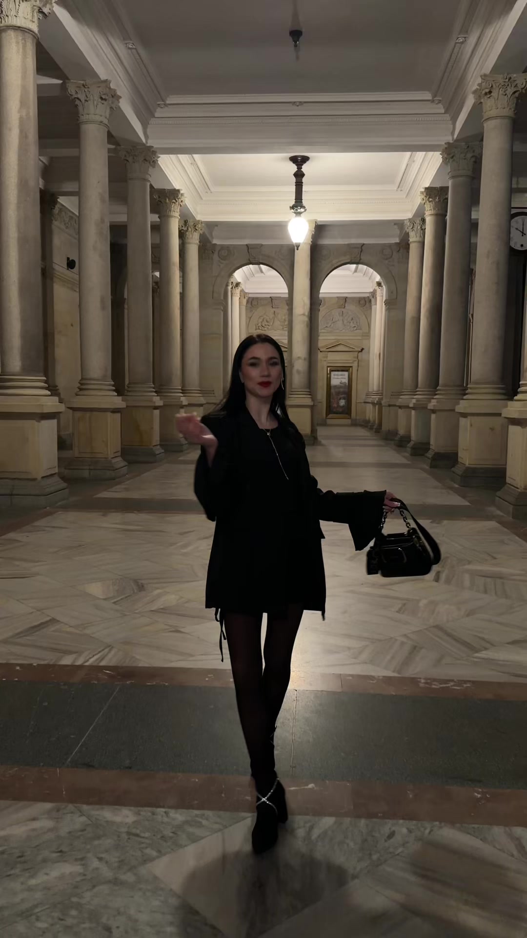 @Yulia Oleynik