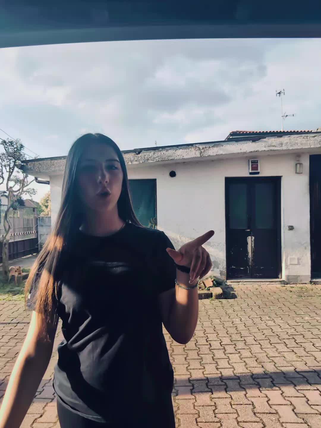 @Emmina