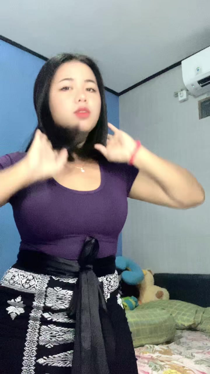 @Queen