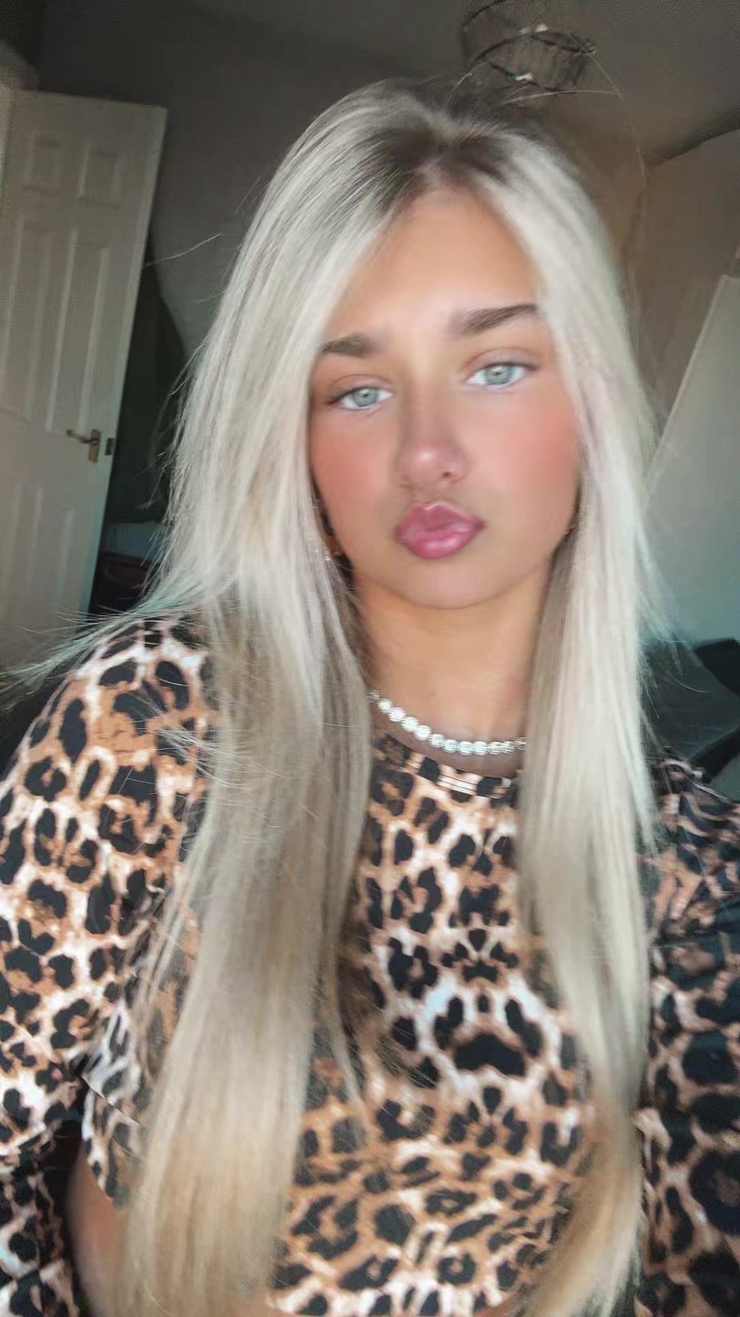 @Emily👸🏼