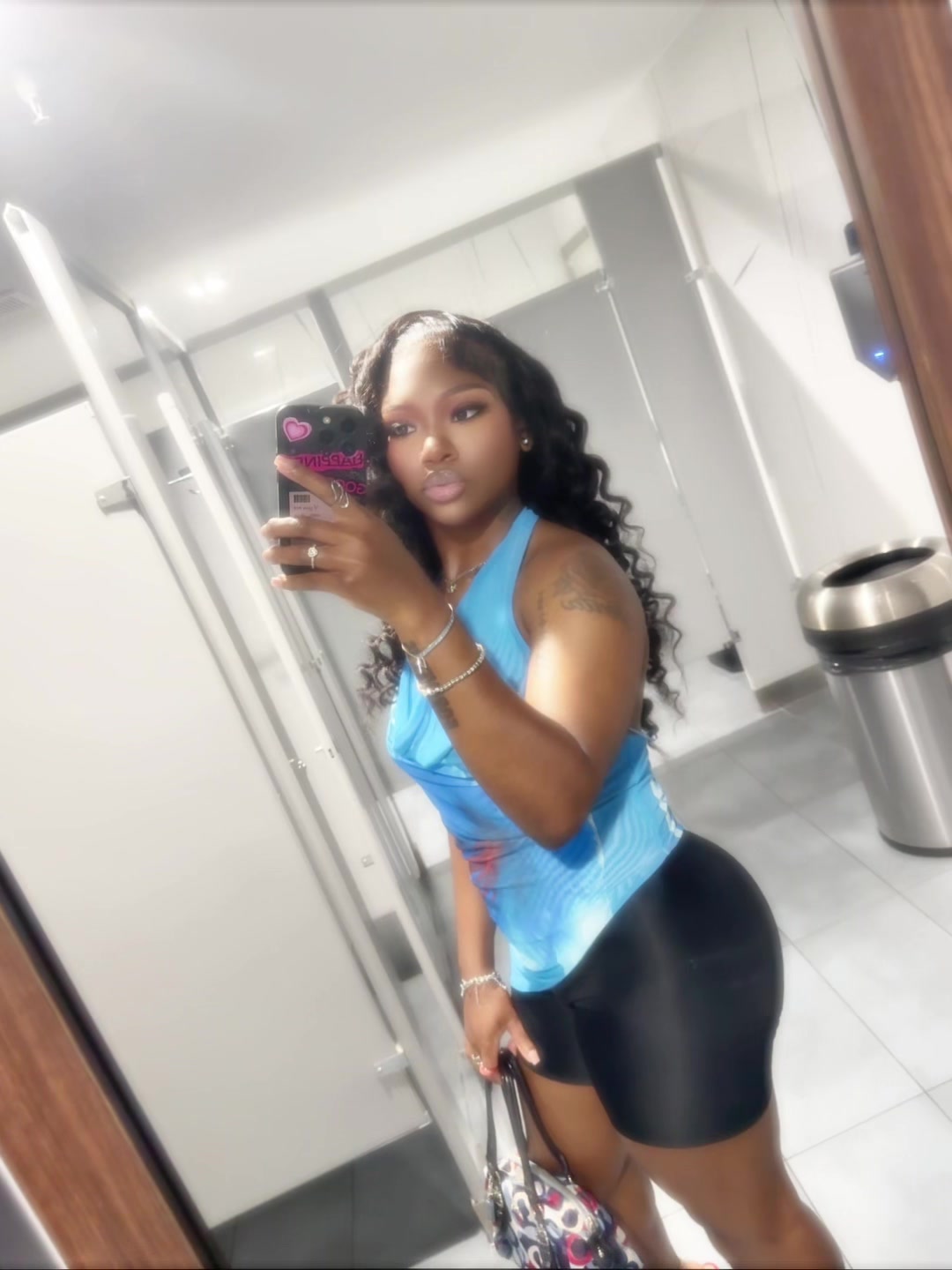 @e.lrelle