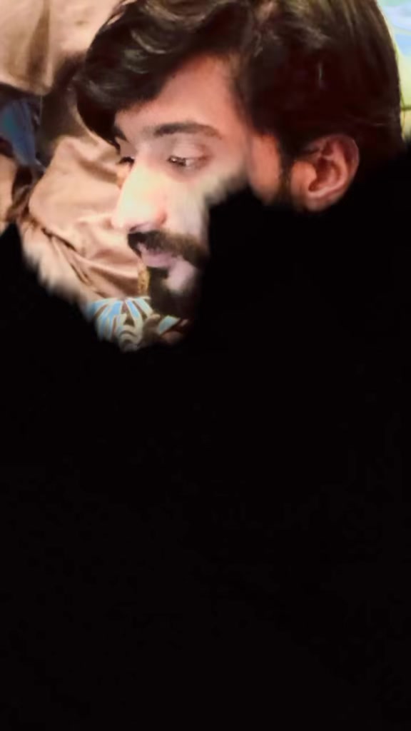 @Q&atilde;z&iuml; Muzamil Qureshi