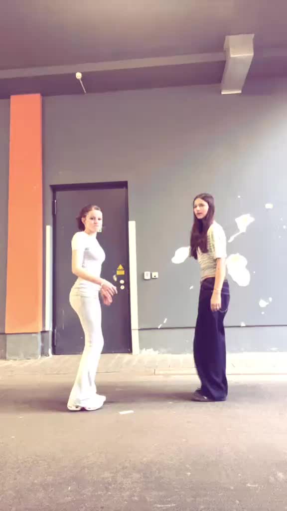 @Emma🦄