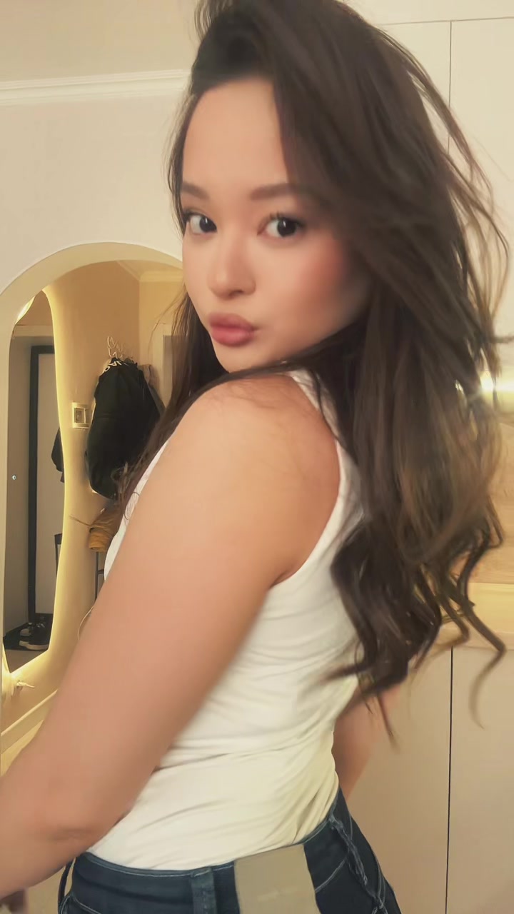 @shelovesei