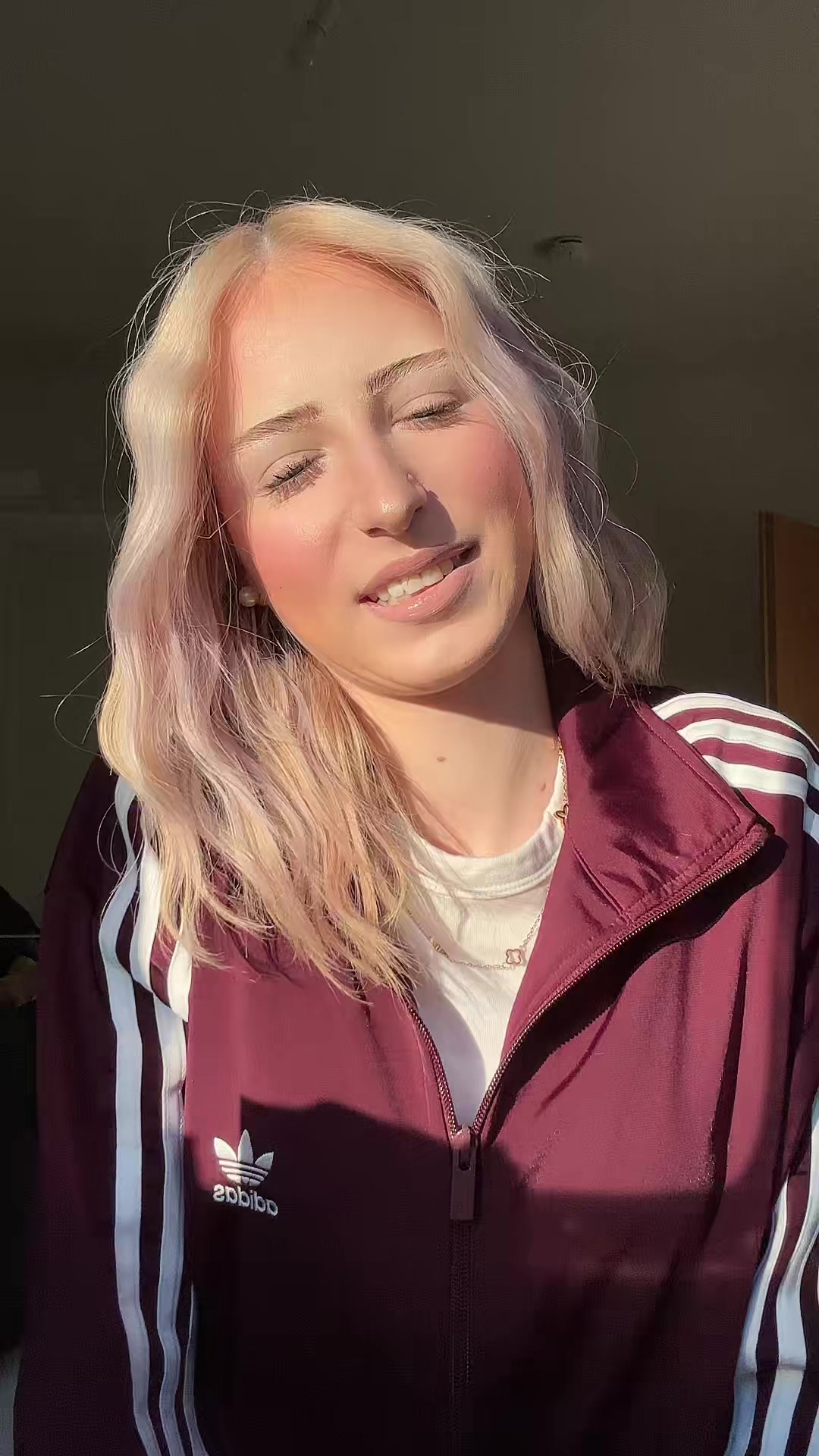 @l1naaabae