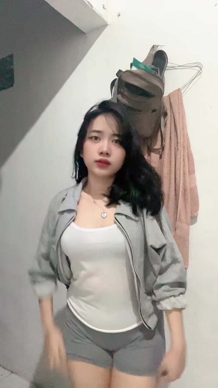 @April🌻