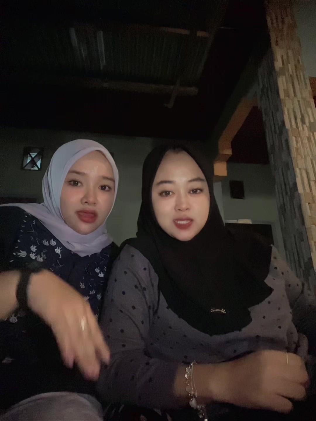 @Evaa