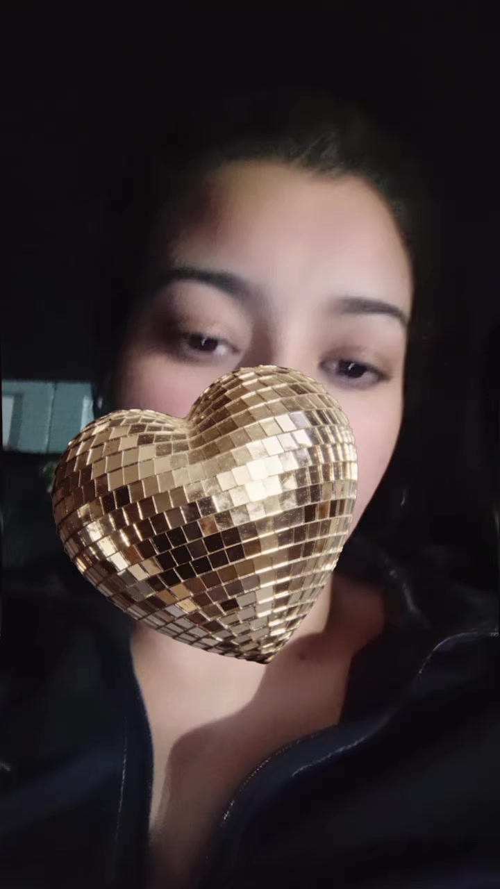 @👑Sara -48👑