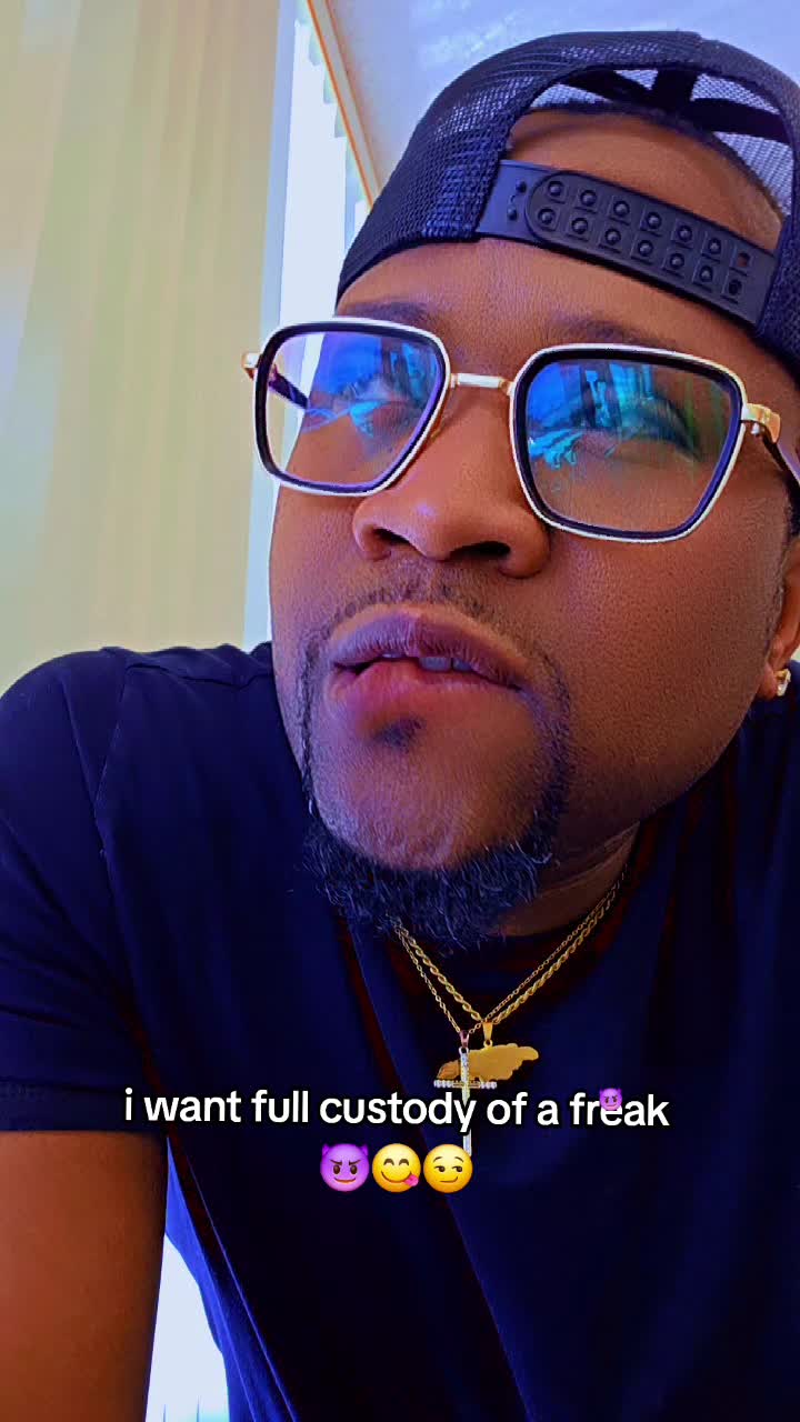 @DENNIS DA LEGEND 🇯🇲🦂🤴