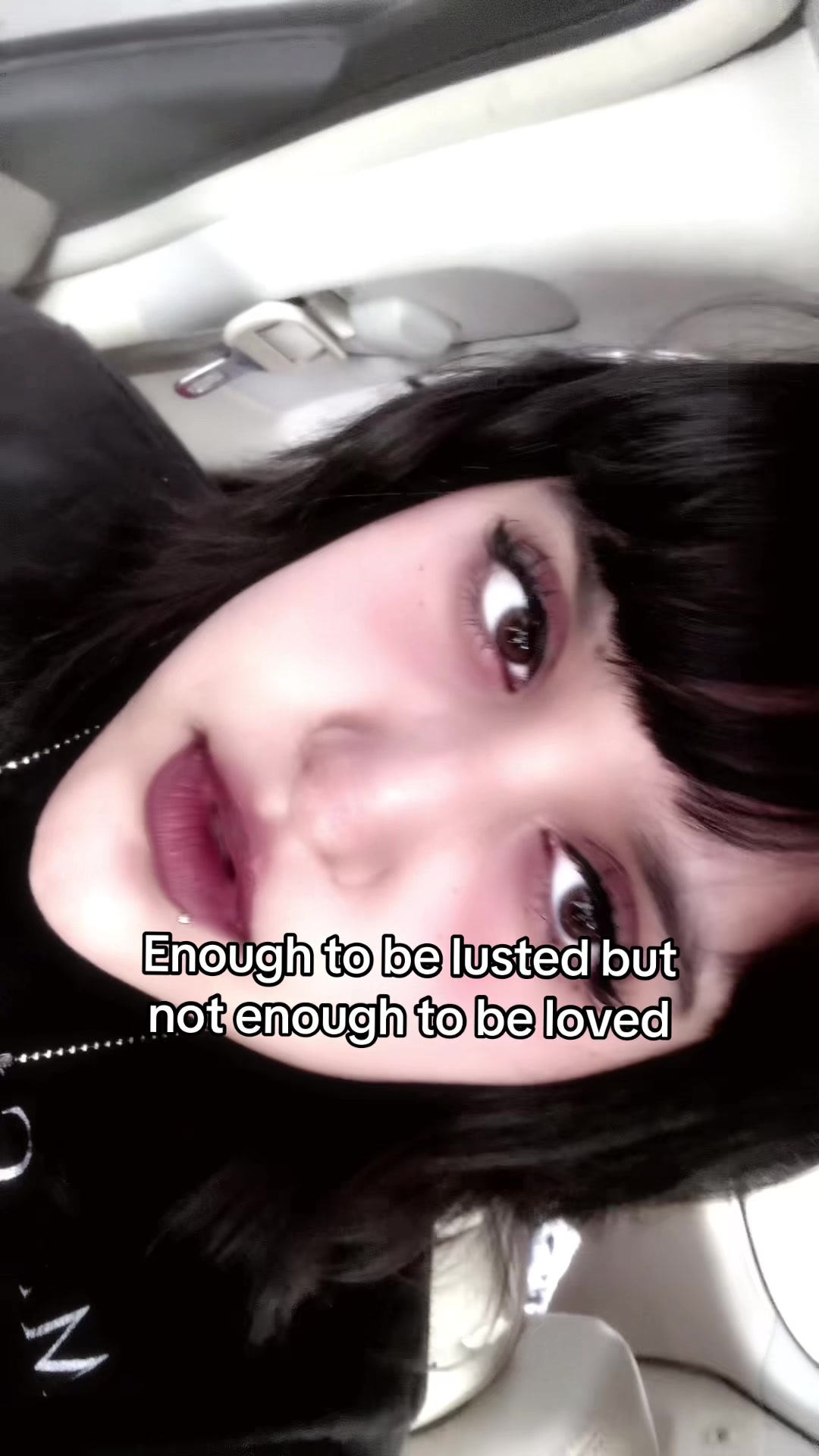 @Elsie🌑🤍