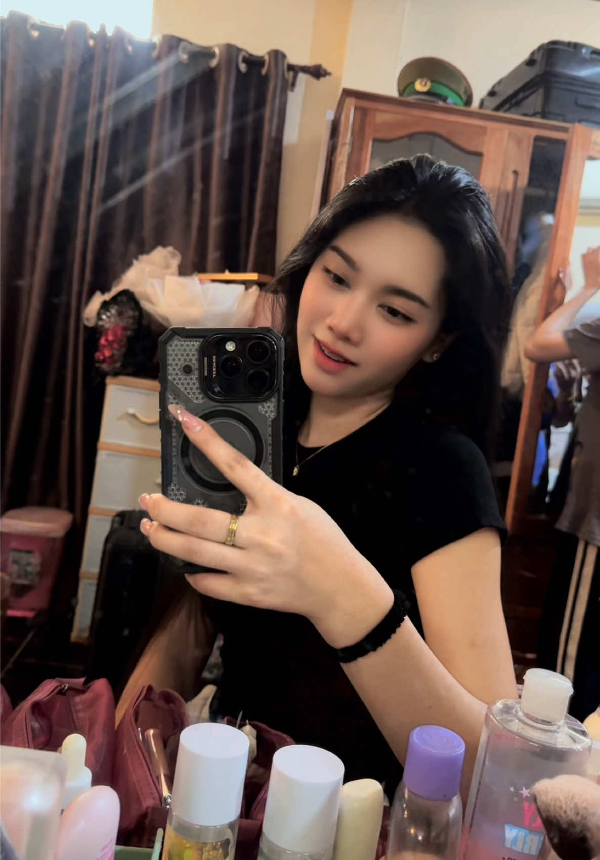 @อาริต้า สาวผมยาว