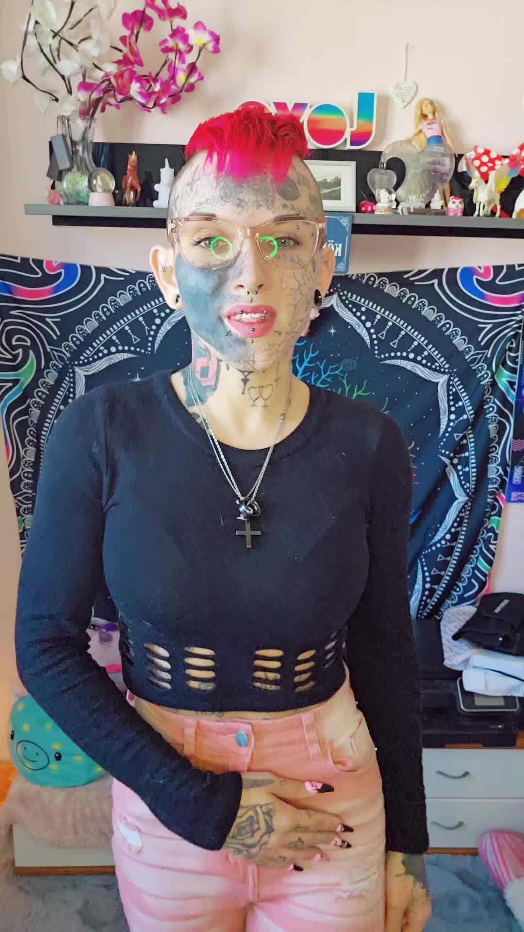 @InkedUnicorn