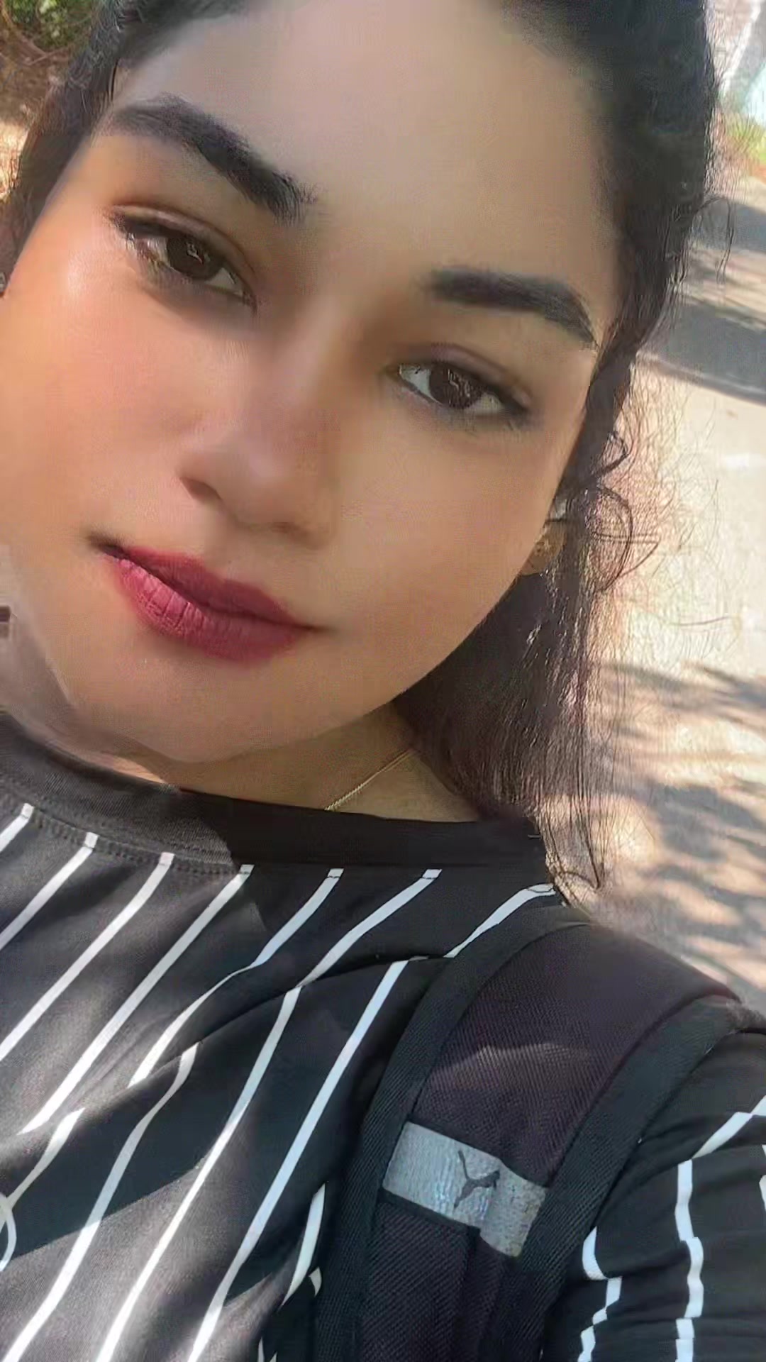 @melani