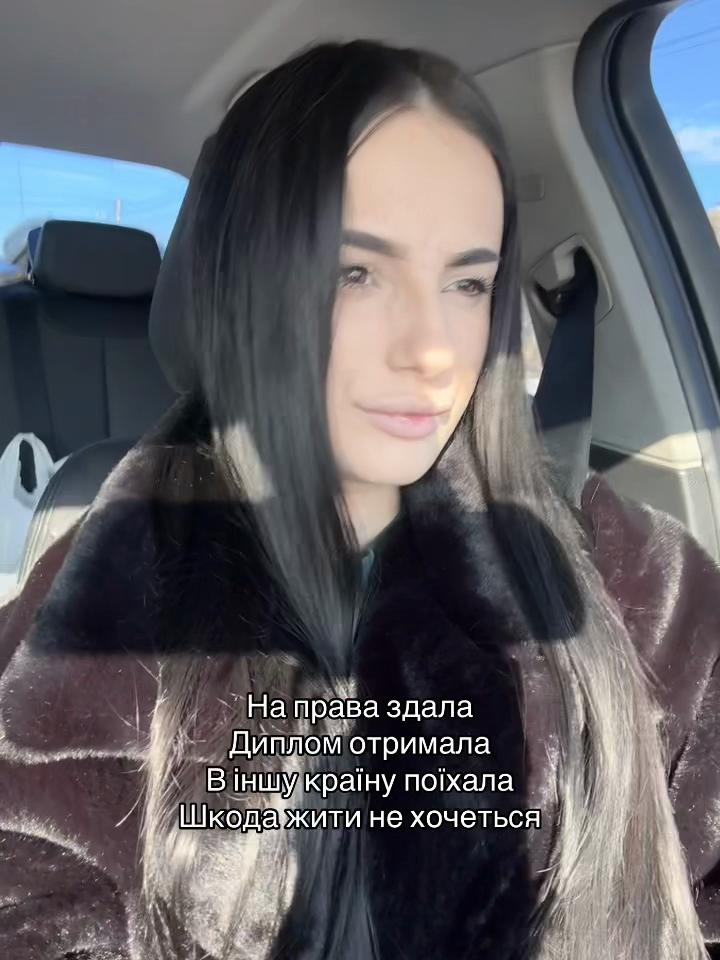 @mikis_