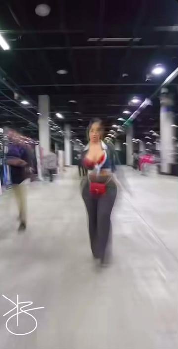 @𝖡𝗅𝖺𝗁𝖦𝗂𝗀𝗂
