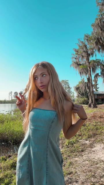 @lolajean