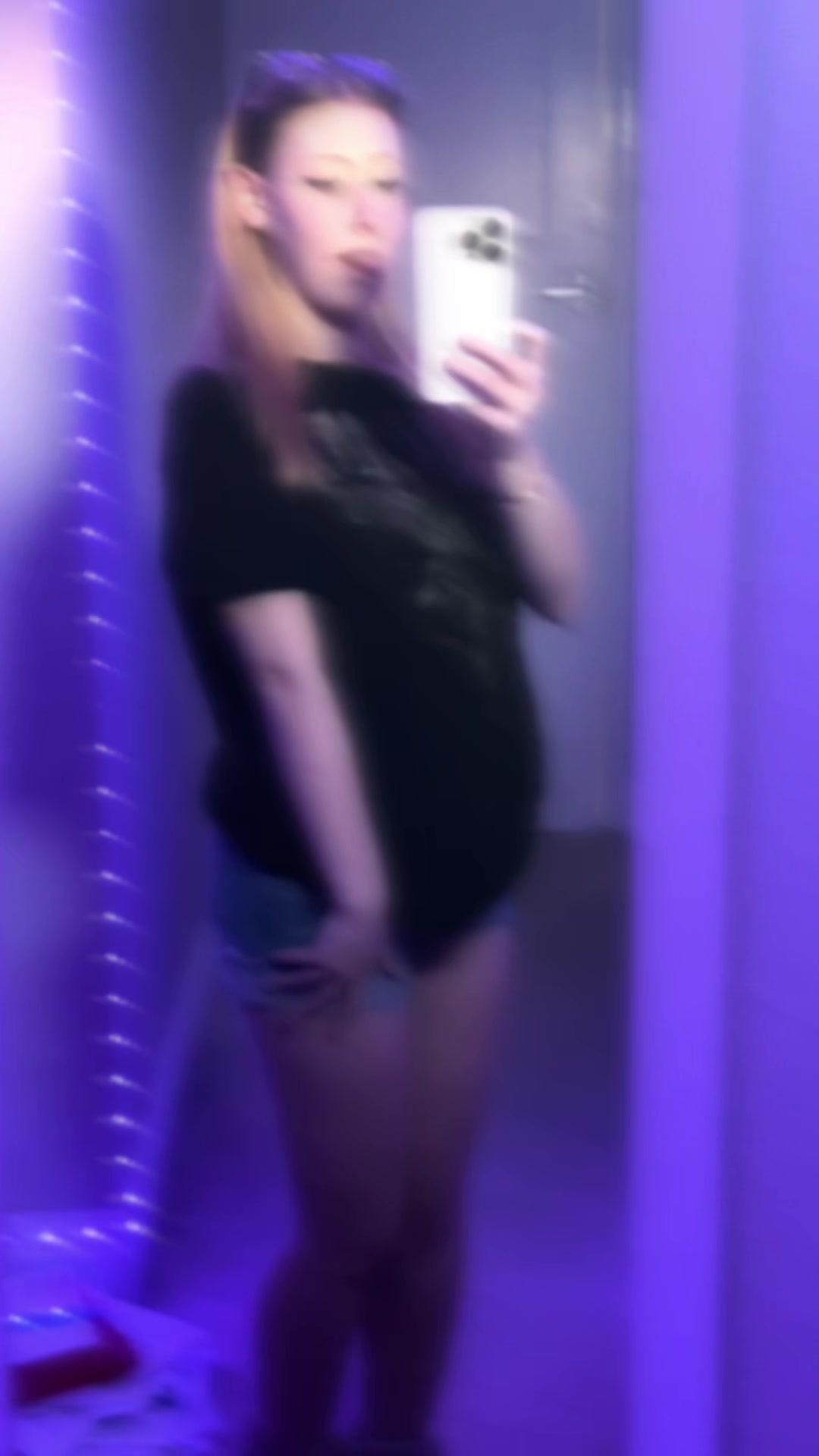 @༺❀༻𝐫𝐞𝐝𝐛𝐮𝐥𝐥༺❀༻