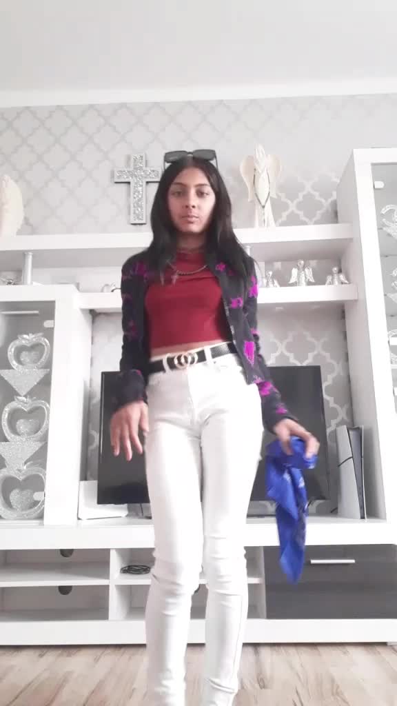 @Łīły 🦋 Y&aelig;mān