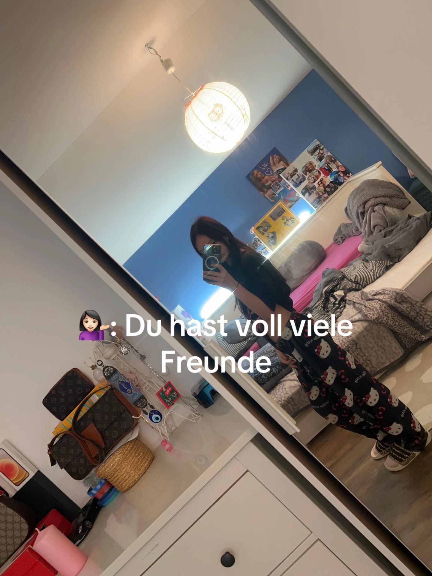 @✞