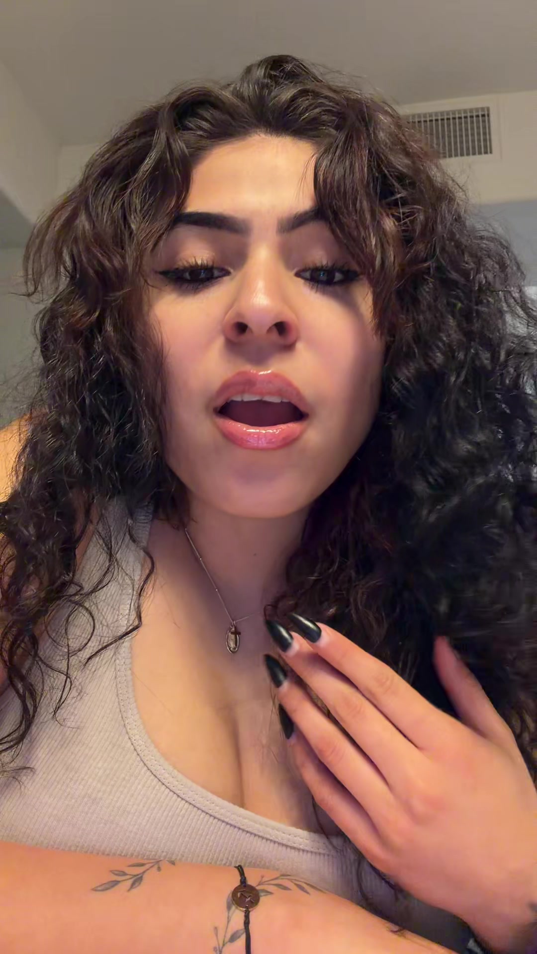 @Vic♡