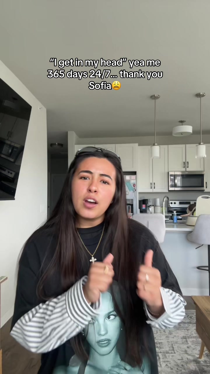@Angelina&trade;️