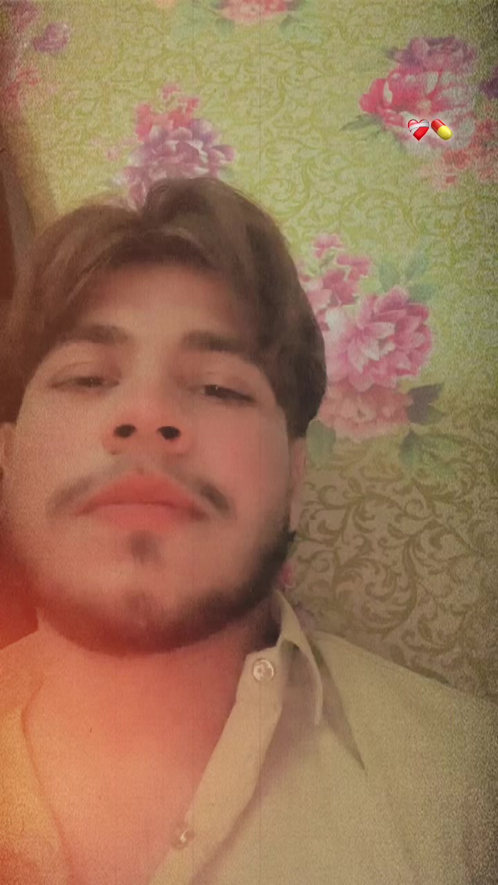 @بادشاہ🥀🍂