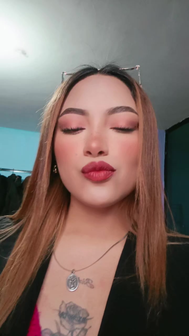 @𝓚𝓪𝓻𝓮𝓷 𝓔𝓼𝓽𝓮𝓯𝓪𝓷𝓲𝓪