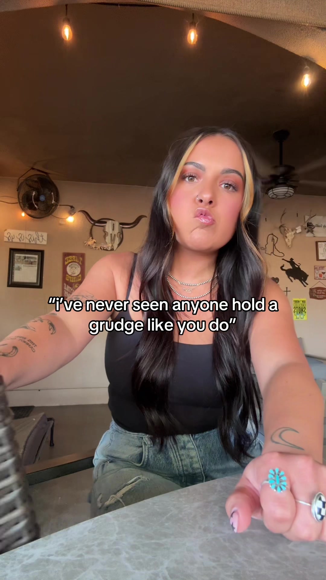 @pikivids_