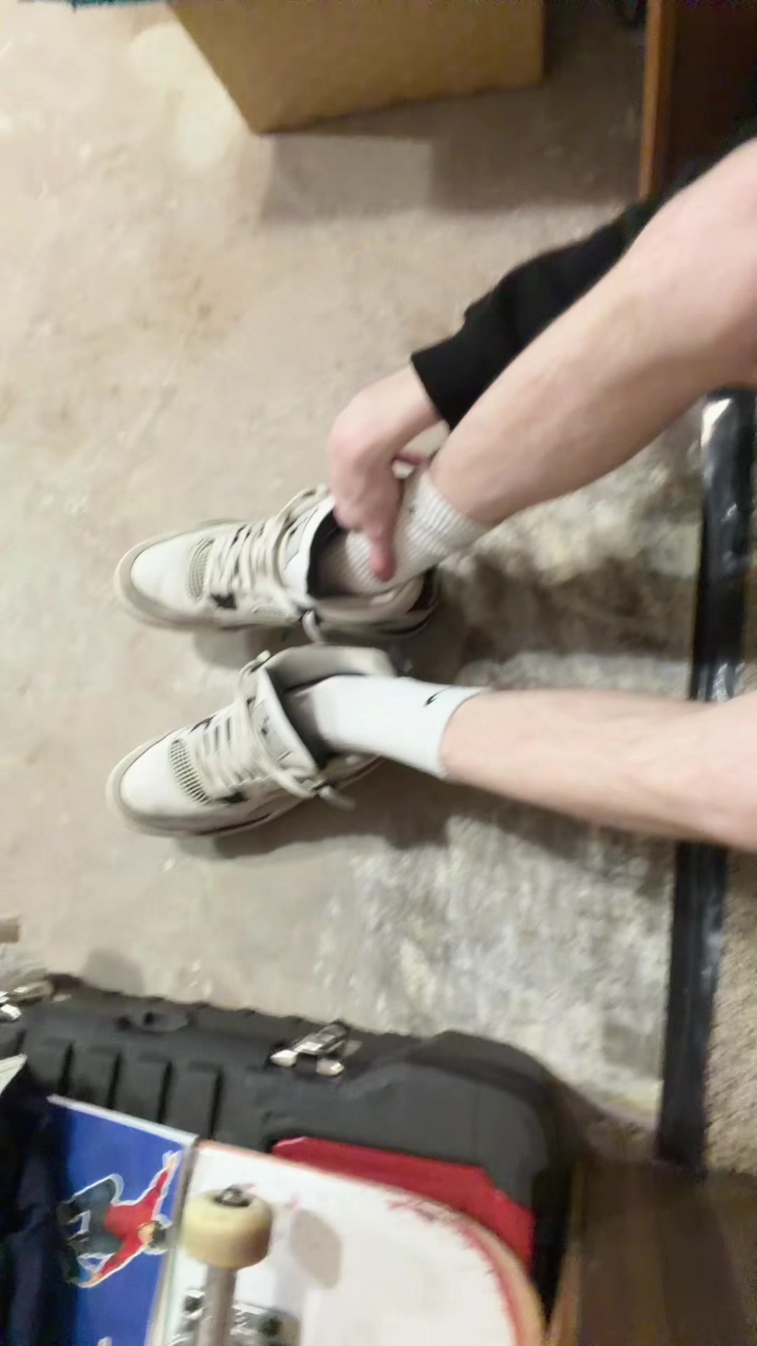 @￼