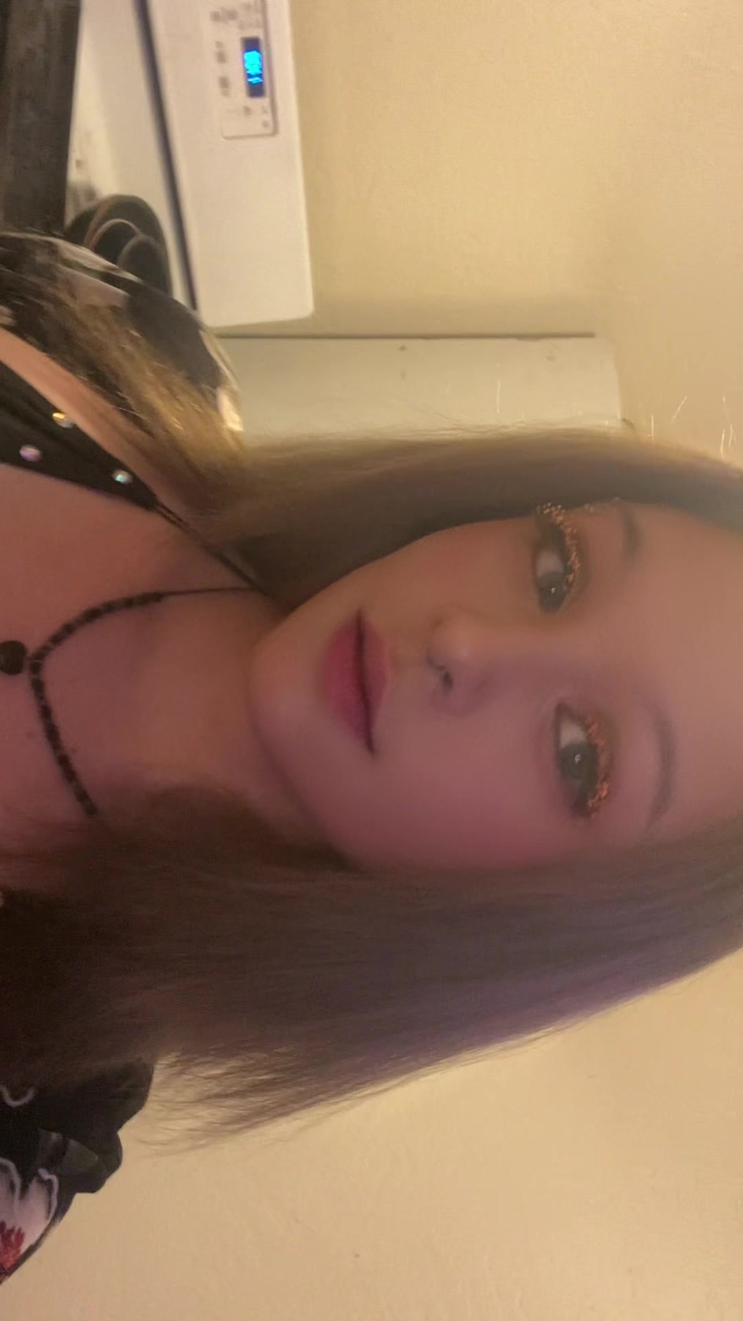 @Angel18