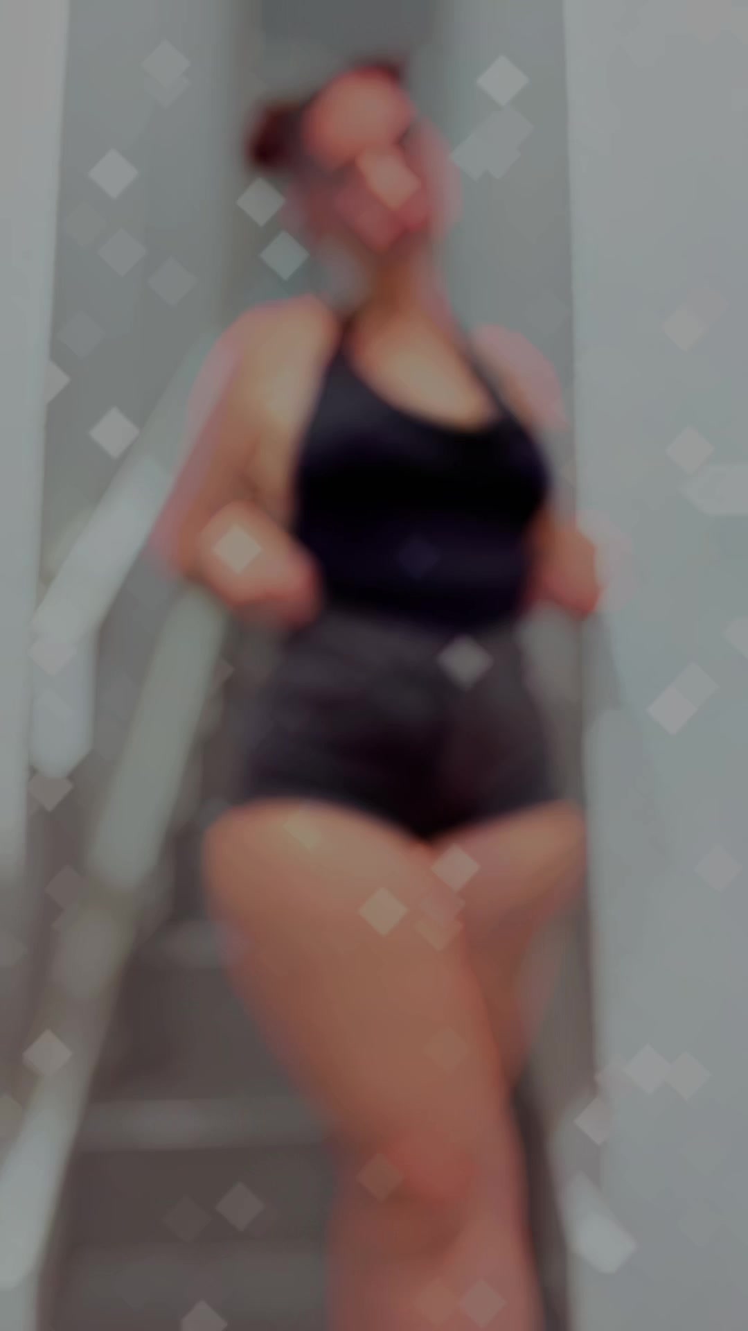 @AshleyDenay