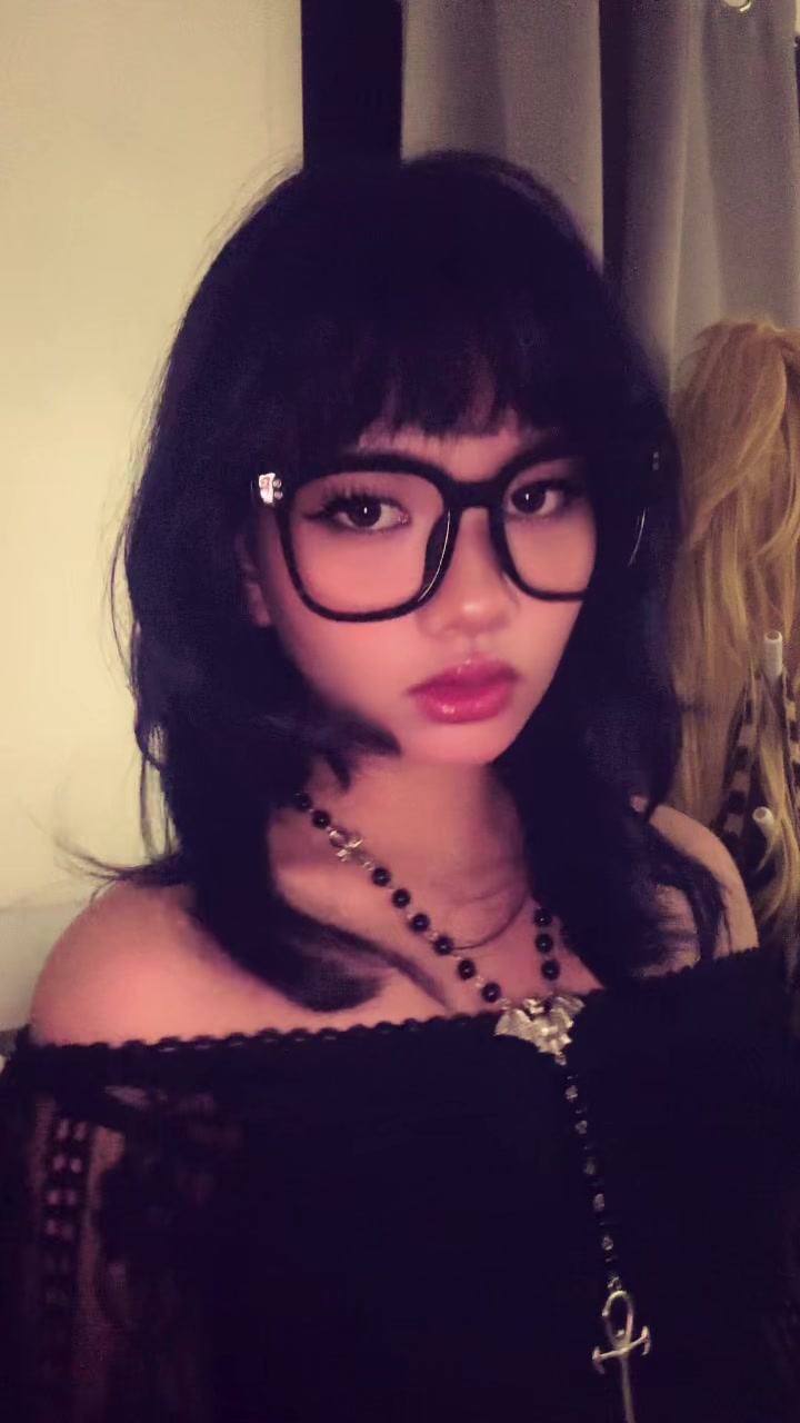 @Siou𖤓⚸