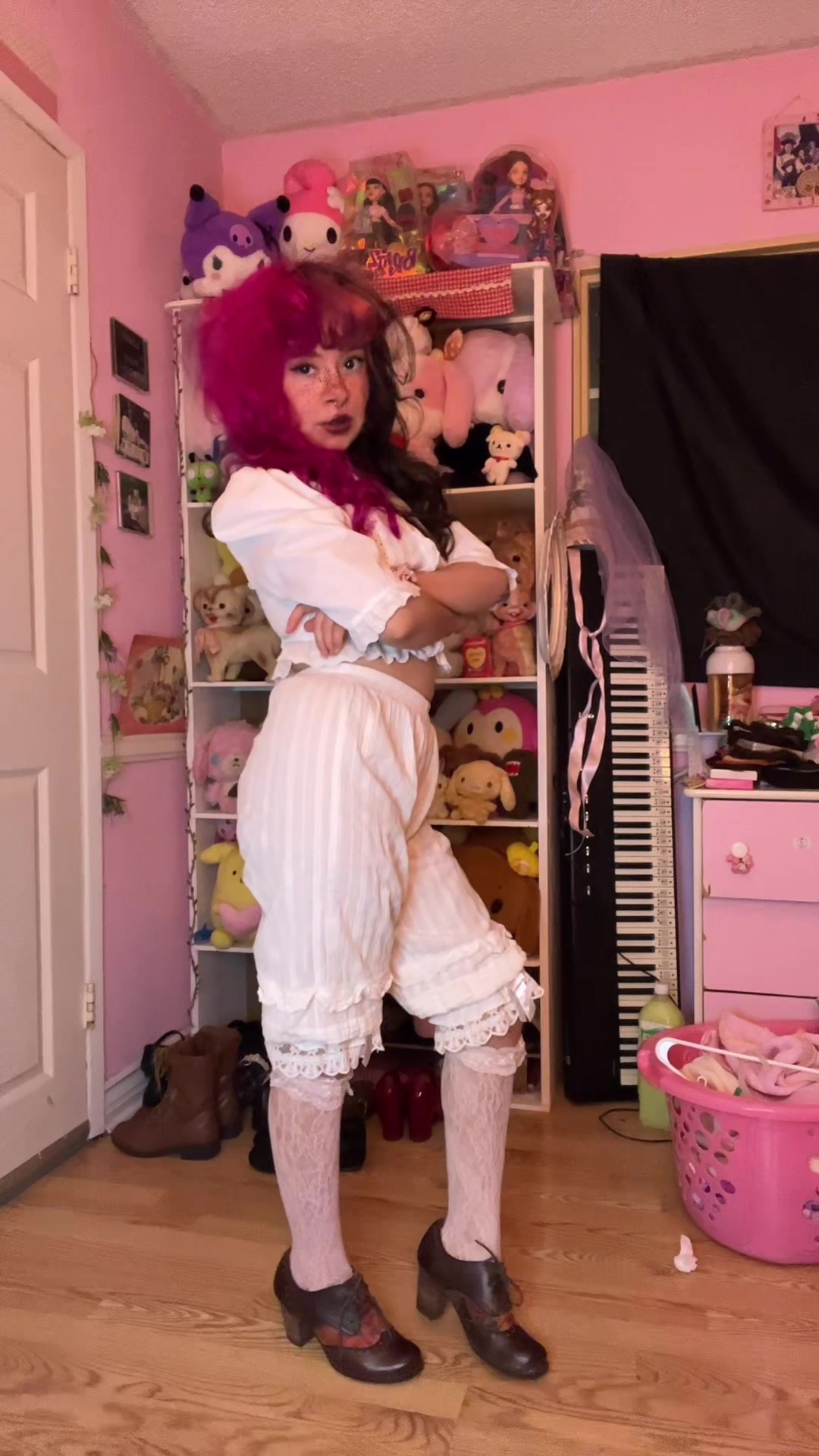@𝜗𝜚⚰️ fawn🕯️𝜗ৎ