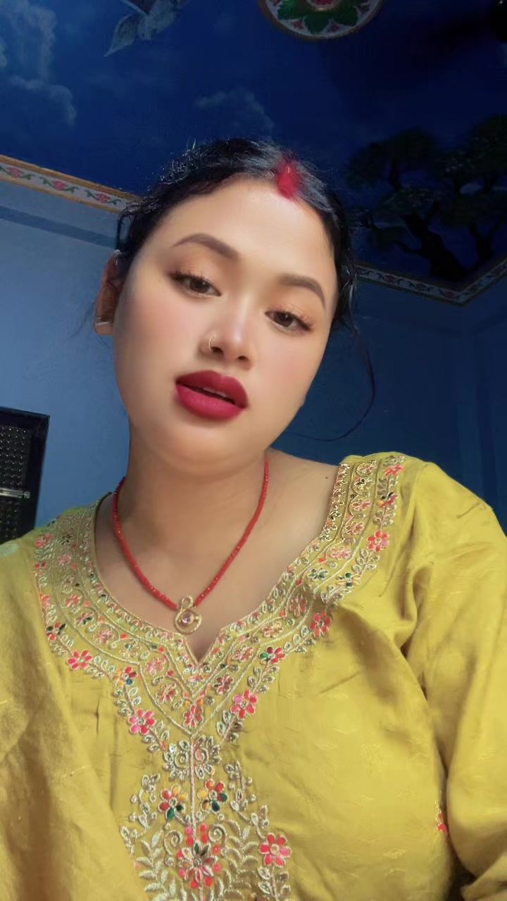 @Kajalu😘