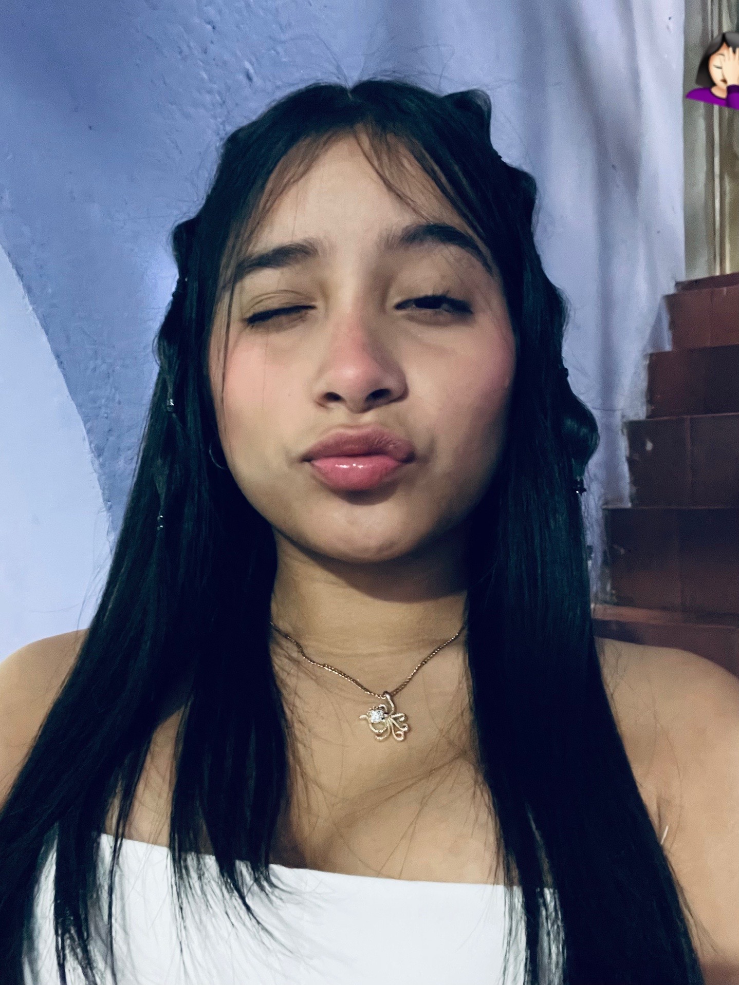 @𝑒𝑙𝑖🍒