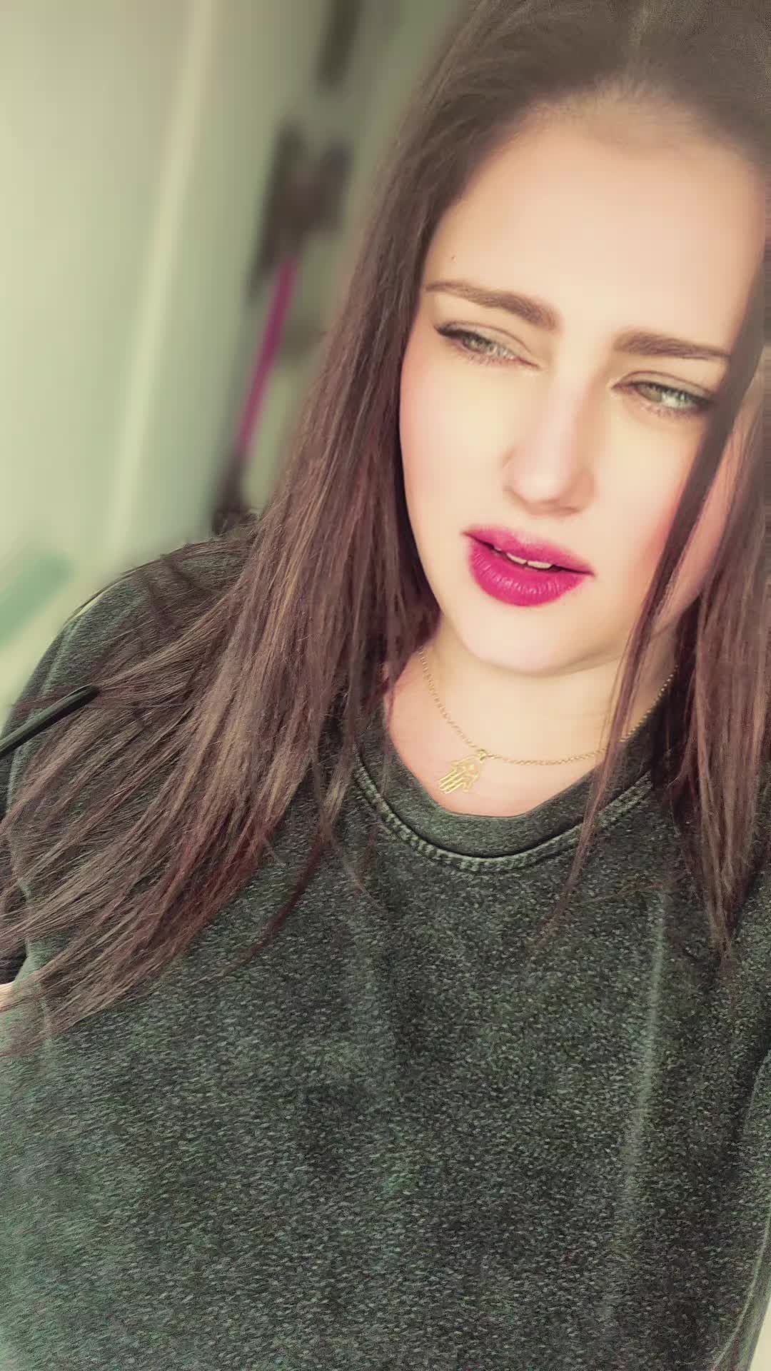 @M&eacute;lanie