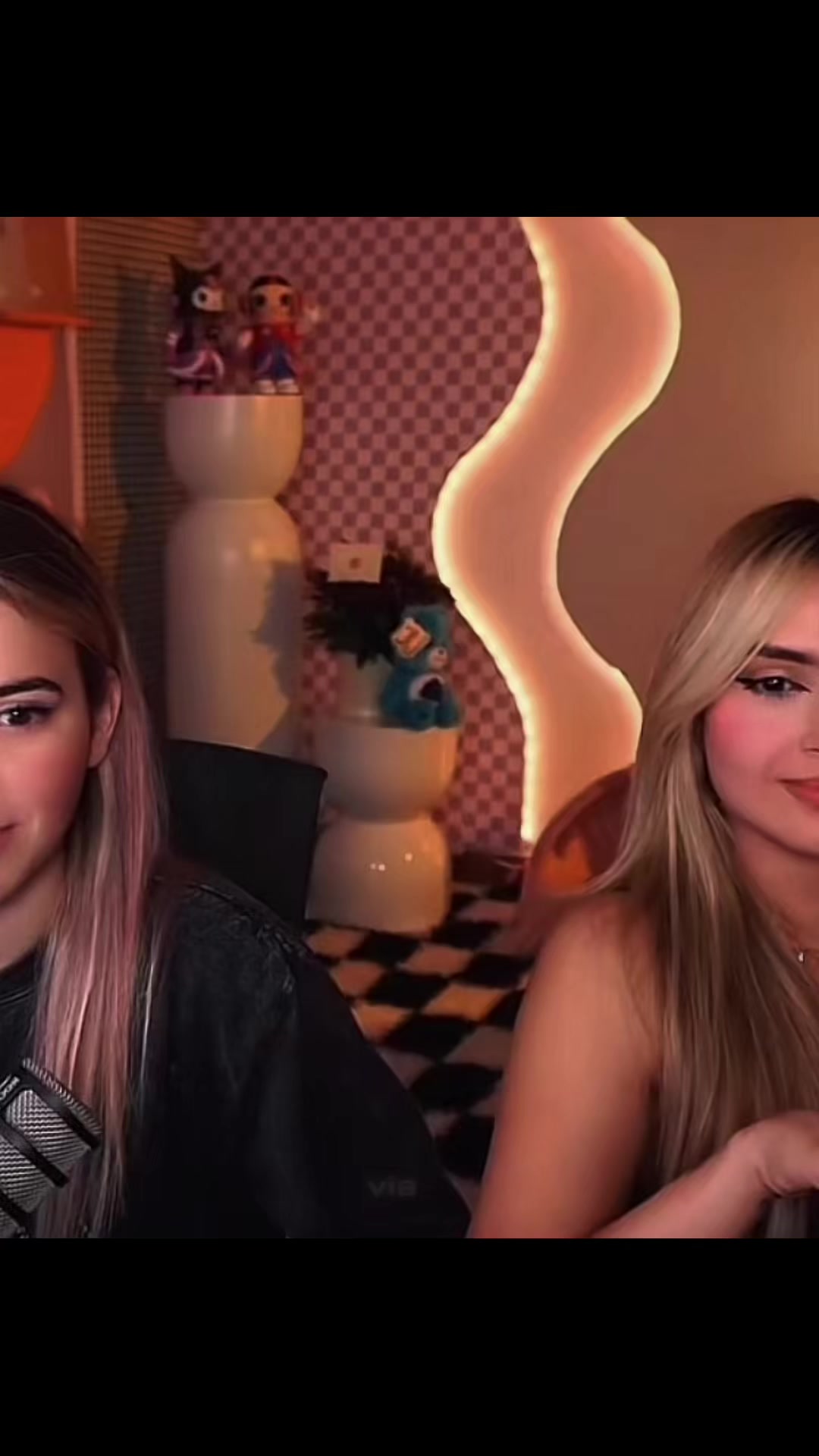 @𝓥𝓲𝓪