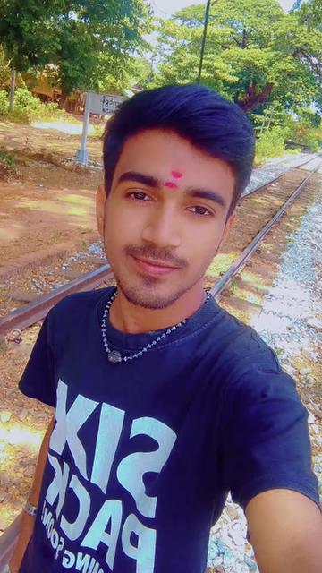 @😘😘😘wanatun or suriya😘😘😘