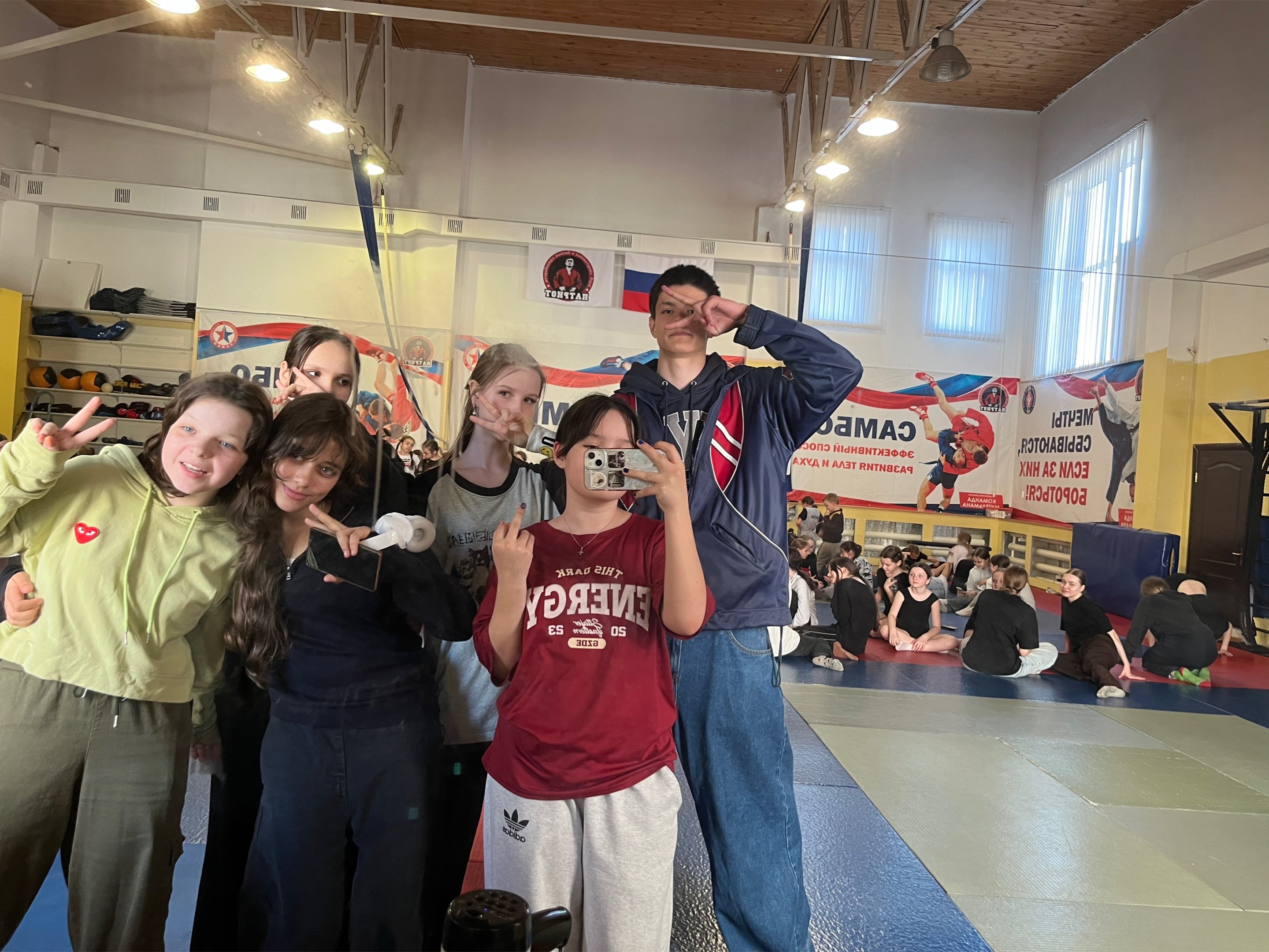 @cat🐾