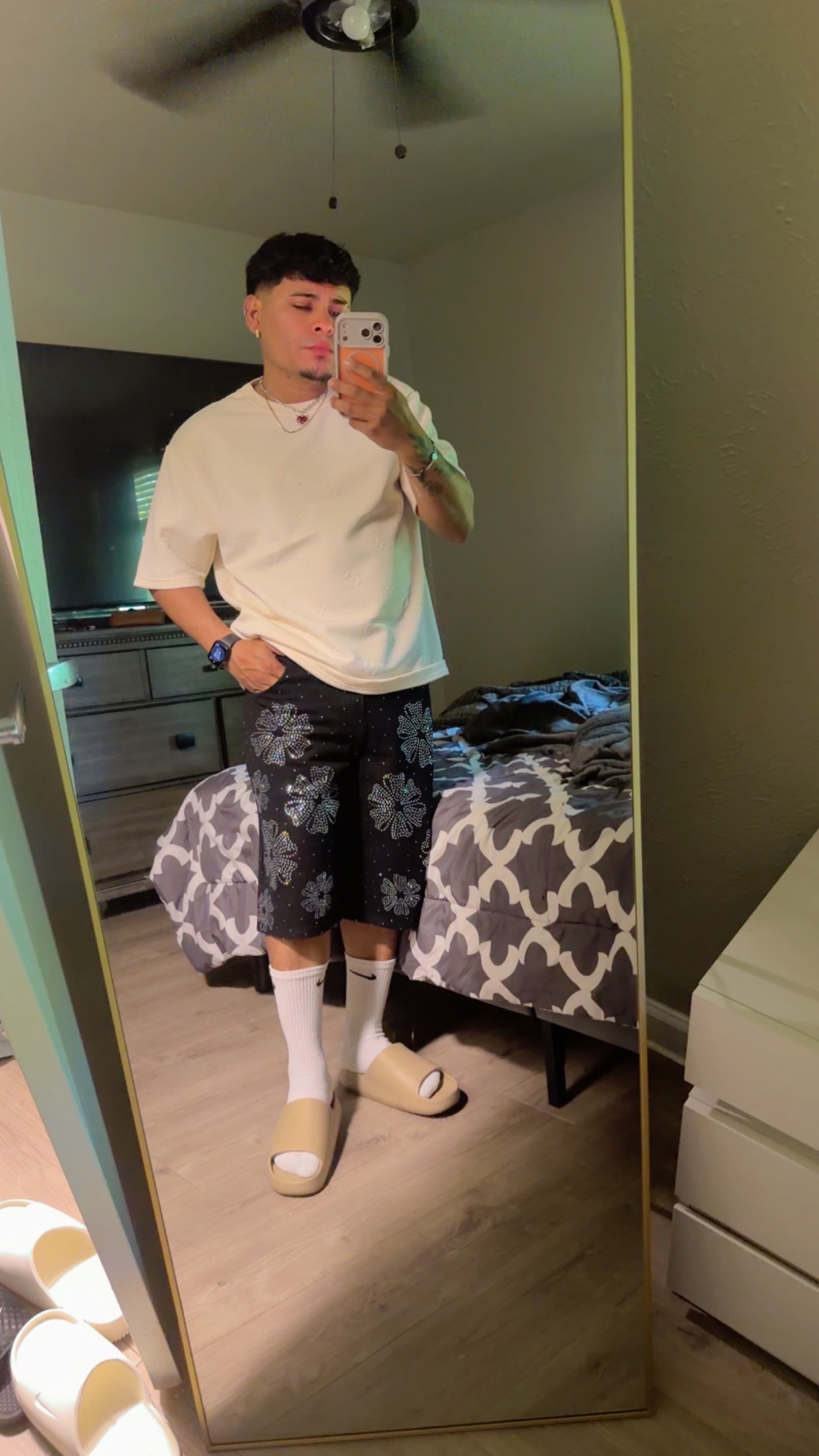 @Bayson_🥀🐥