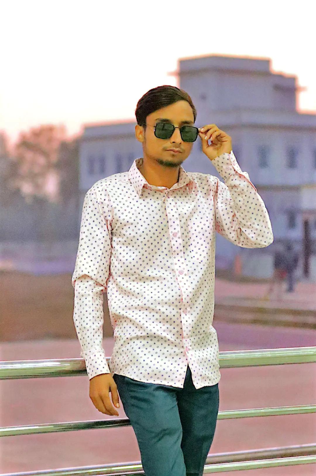 @Pardheshi_ Boy🇲🇾🇳🇵👑🤝