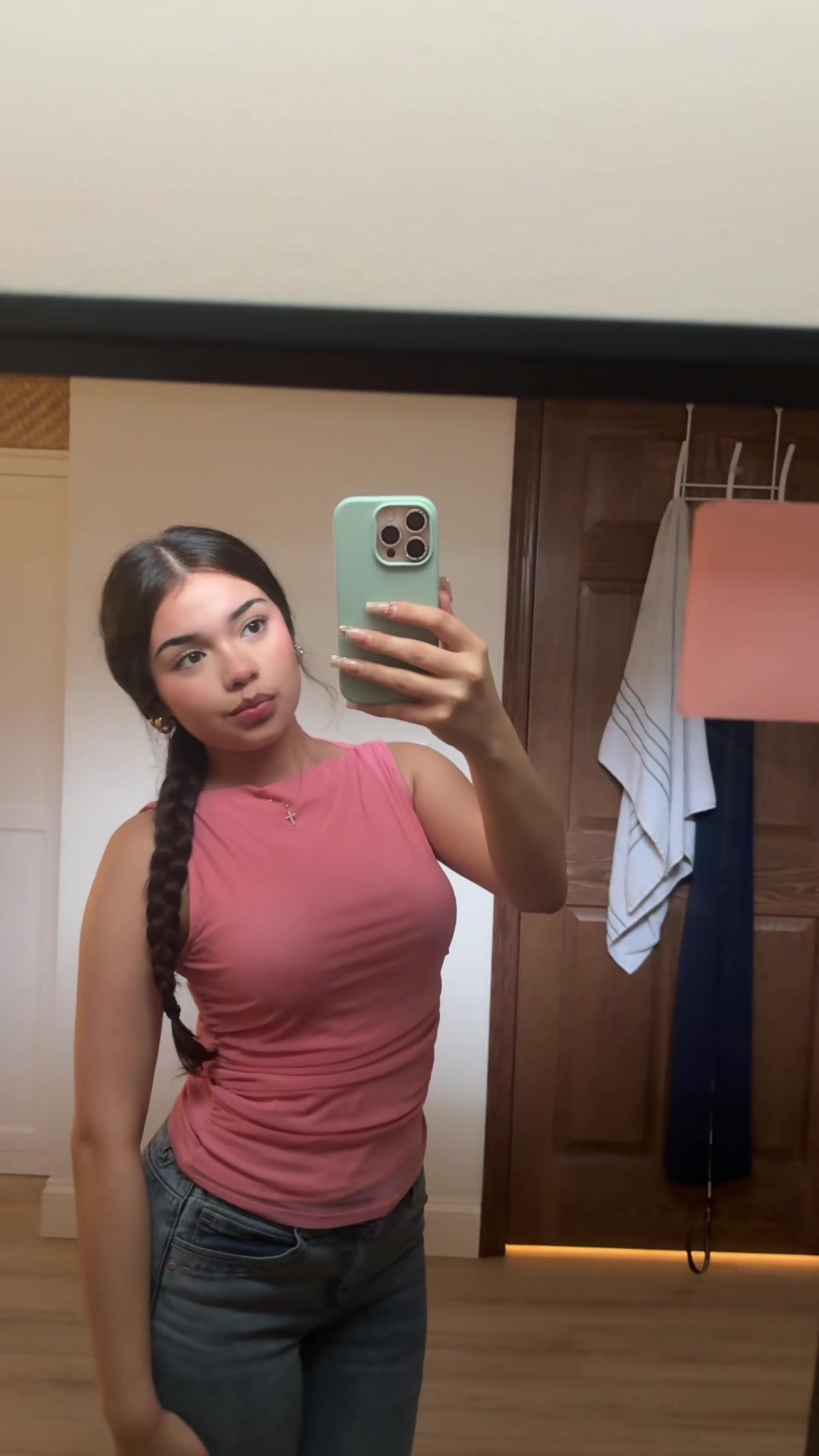@️