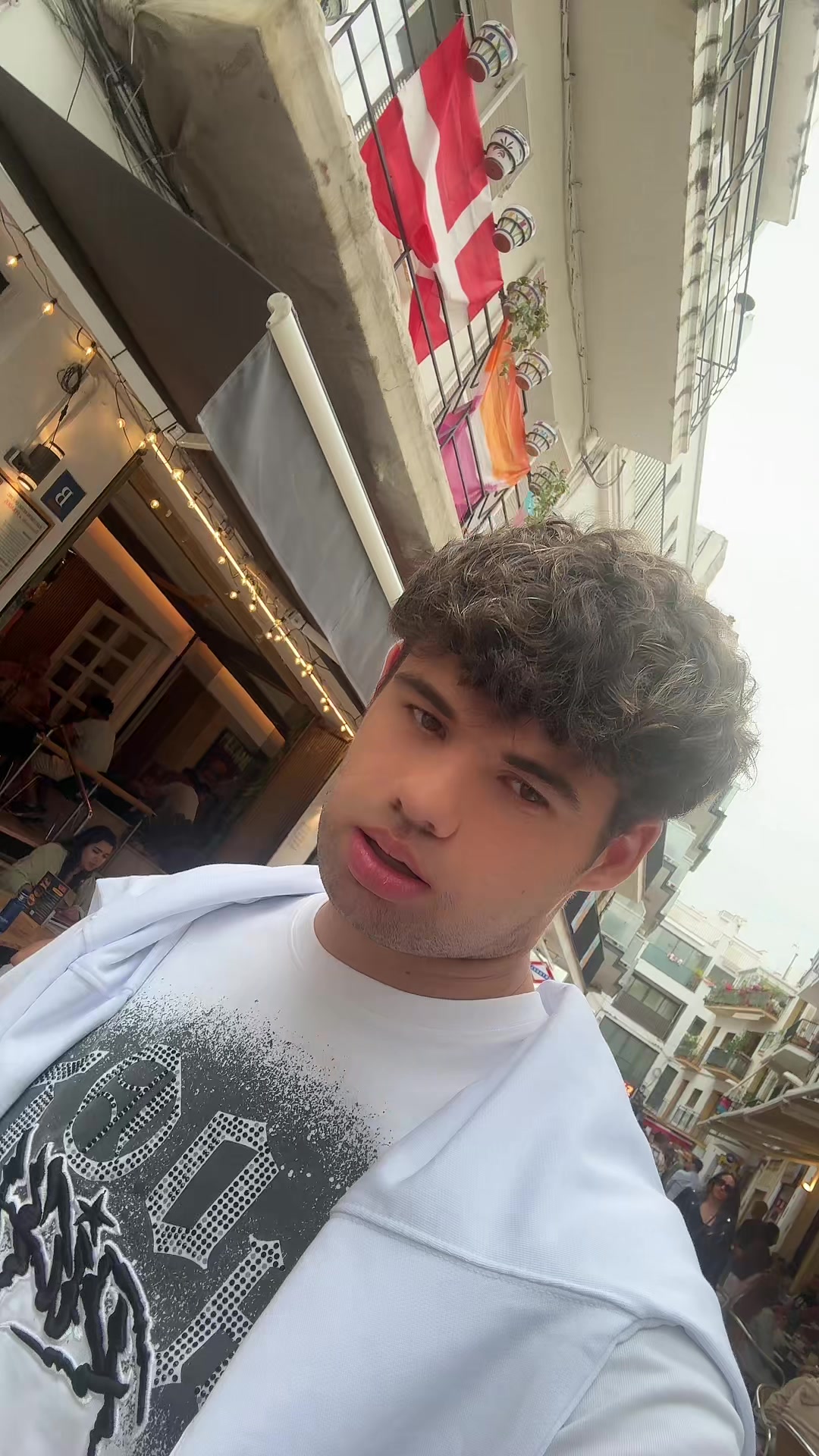 @𝓛𝓸𝓾𝓲𝓼𓆩💙🖤❤️𓆪 💚
